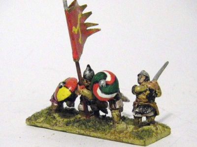 Viking Infantry Standard Bearers
Hand made standard from metal foil
Keywords: viking scotsisles