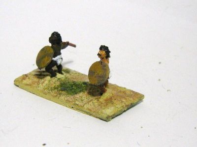 Javelinmen 
From [url=http://www.essexminiatures.co.uk/frames15anc.html]Essex's generic Arab ranges[/url]
Keywords: arab khurasanian umayyad bedouin berber nubian