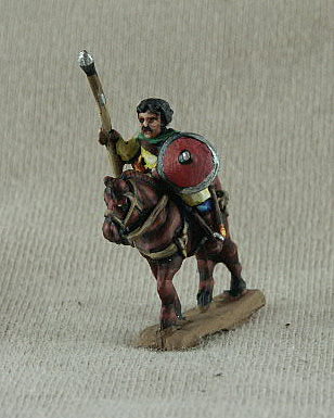 Ottonian Retainer
Ottonian range from [url=http://shop.ancient-modern.co.uk]Donnington[/url]  DOC06 Mounted Retainer tunic, spear, bare headed, round shield, cloak
 
Keywords: ottonian emgerman