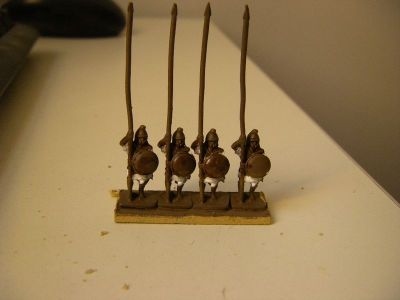 Hellenistic Pikemen
Pikemen being painted - white skirts ( a strip of white paint ) 
Keywords: HHFOOT Alexandrian