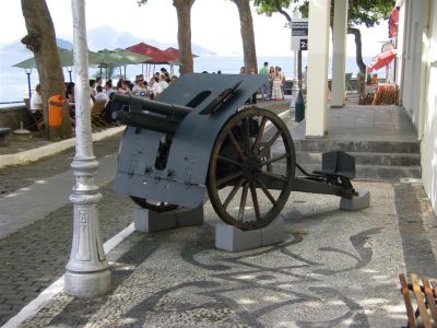 Images from Fort Copacabana, Rio
[url=http://en.wikipedia.org/wiki/Fort_Copacabana]Fort Copacabana, Rio[/url] contains the Museum of the History of the Brazilian Army and a coastal defense fort, Fort Copacabana
