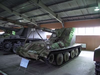 Geschutzwagen 638/18 SF Ardelt Waffentragen
Geschutzwagen 638/18 SF Ardelt Waffentragen. 88m on Pz38 chassis
