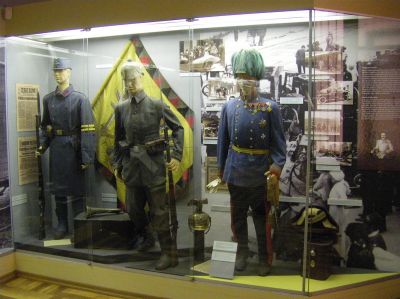 Dummies of WW1 Era troops 
Photos from the [url=http://www.vhu.cz/cs/stranka/armadni-muzeum/]Prague Military Museum[/url] Žižkov, showcasing history of the Czech and Czechoslovak Military
