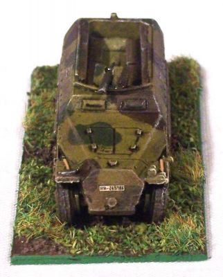 SdKfz 251/1 D - front
Keywords: German halftrack SdKfz251/1