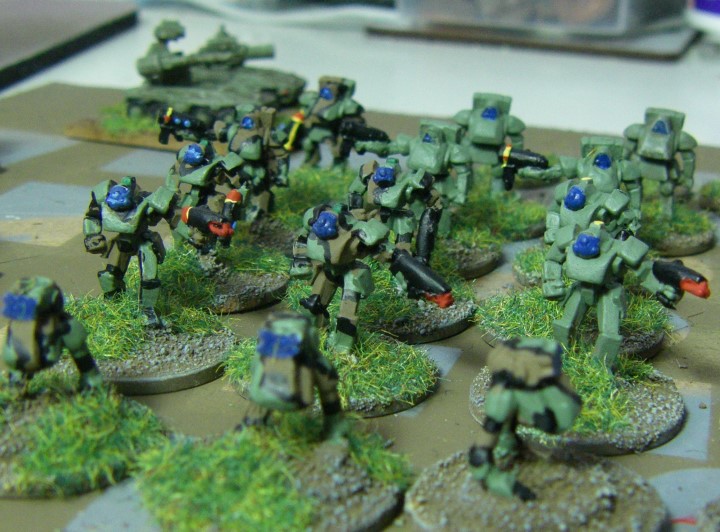 6mm, 1/300th, 1/300 Sci Fi GZG, Ground Zero Games DSM-141 VBP-2 TORTOISE and DSM-143 Pkz VII STURMKAMPFER Infantry Walkers being painted